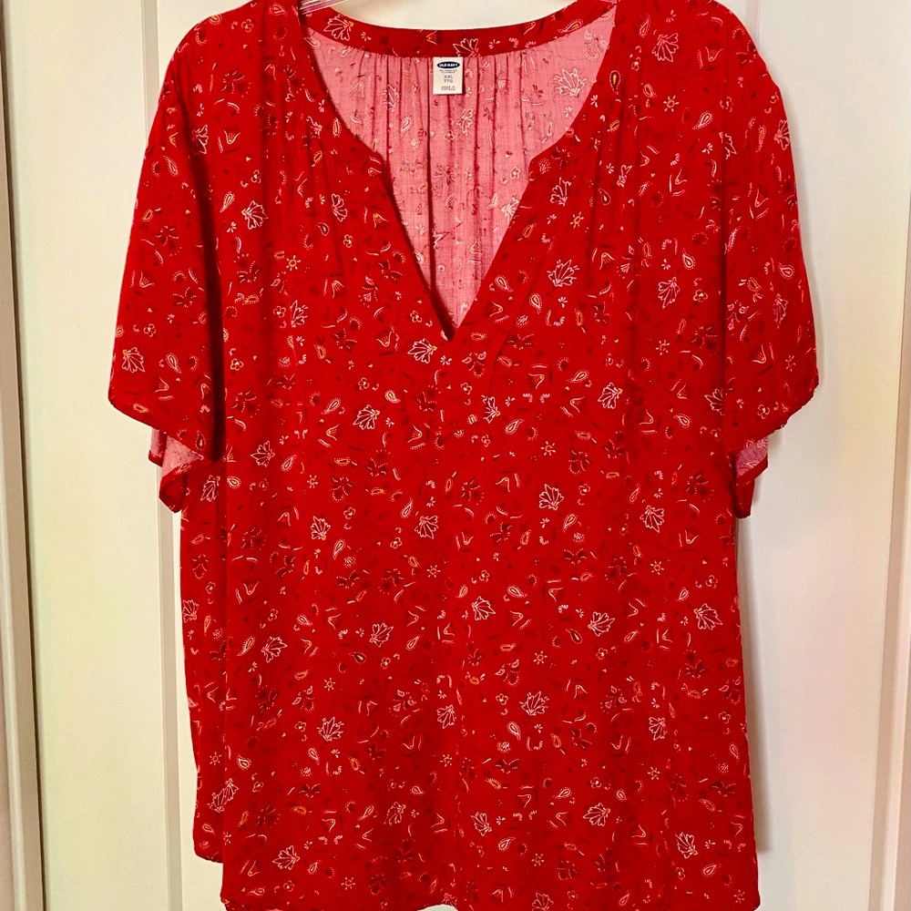Old Navy Red Paisley/Flower Print Short-Sleeve Top,size XXL